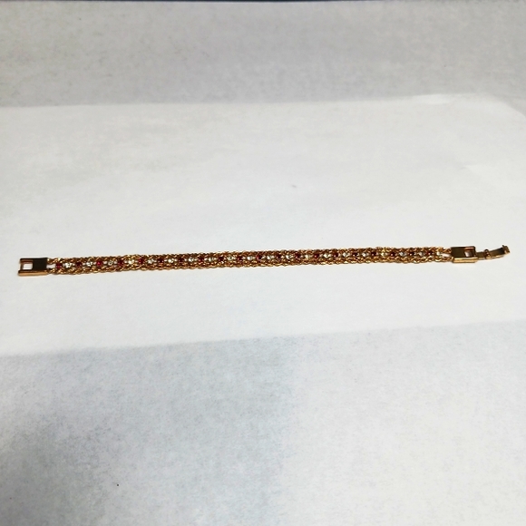 Vintage 1980s Gold Tone Red & Clear (faux diamond) Rhinestone 7” Tennis Bracelet - Picture 2 of 2